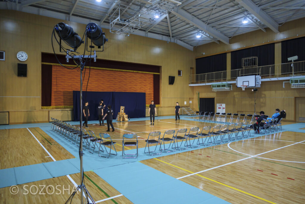 ウォーミングアップ | 芸術鑑賞会・演劇 | 中学校 | もしイタ～もし高校野球の女子マネージャーが青森の「イタコ」を呼んだら～ | MIRAI企画部